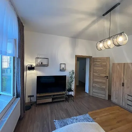 Apartment Na Konarskiego Oswiecim