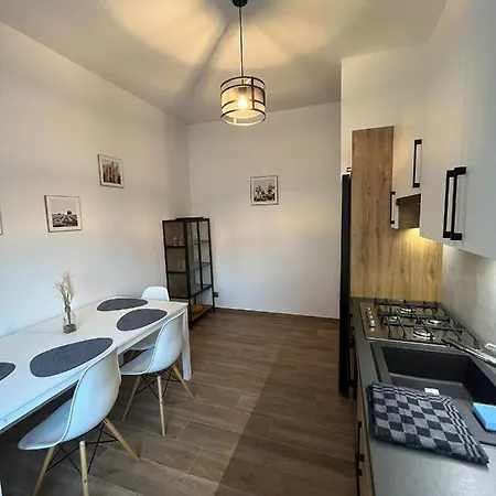 Apartment Na Konarskiego *