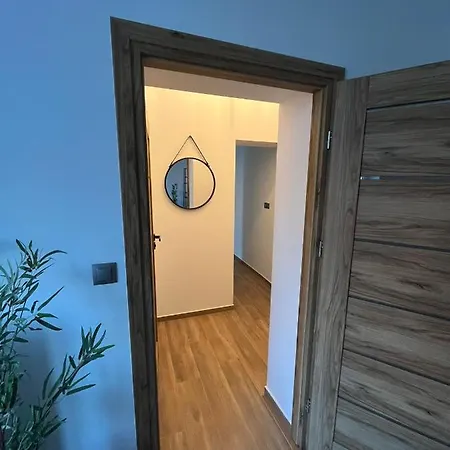 Apartment Na Konarskiego Oswiecim